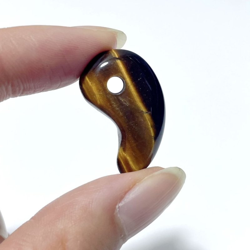 Tiger Eye Magatama Pendant Wholesale - Wholesale Crystals