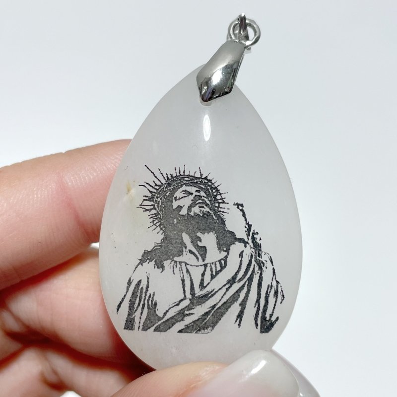 White Jade Engraved Jesus Christ Teardrop Pendant Crystal Pendant Wholesale - Wholesale Crystals