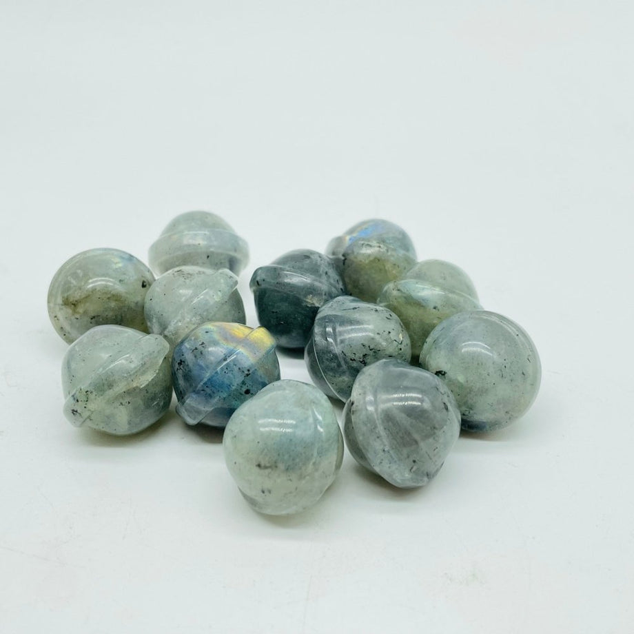 Labradorite types top