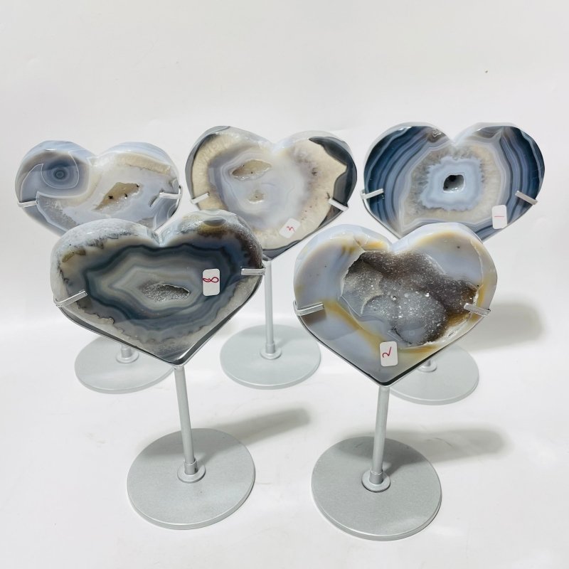 5 Pieces Geode Agate Heart With Stand - Wholesale Crystals