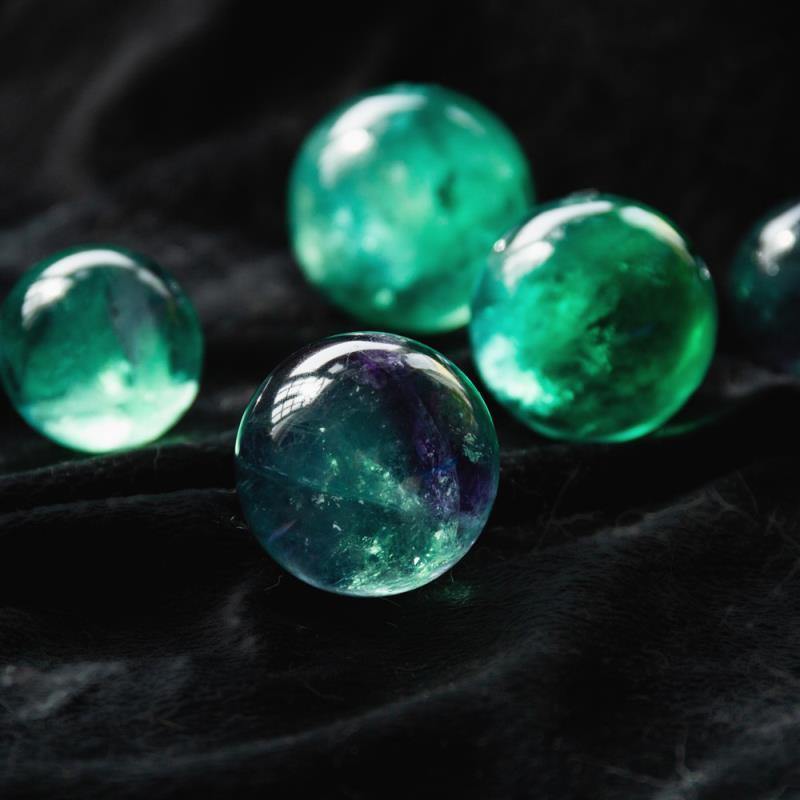 green fluorite crystal spheres with rainbow -Wholesale Crystals